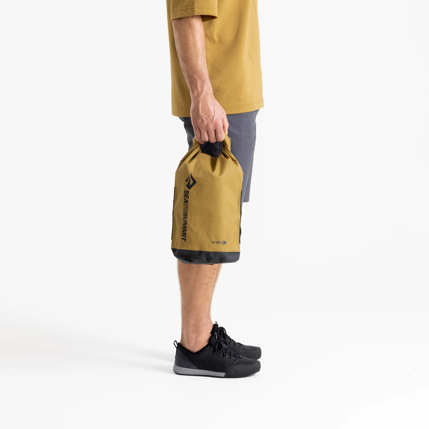 Sea to summit sling bag on sale